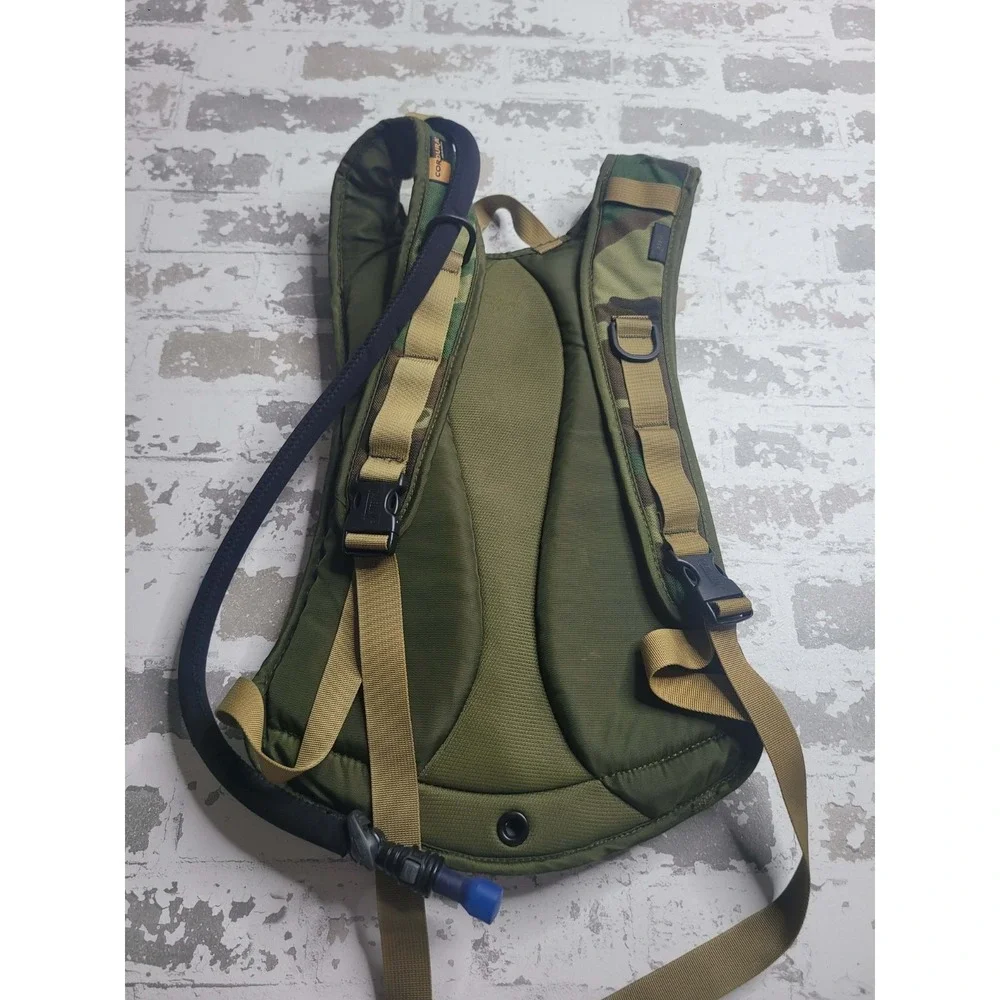 Camelbak‎ Viper Hydration Pack Miltary Camo Maximum Gear Cordura